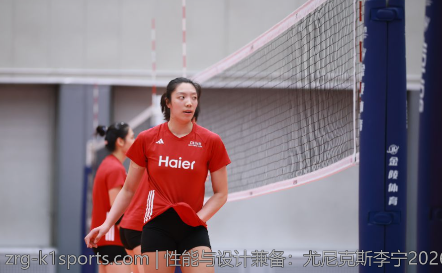 性能与设计兼备：尤尼克斯李宁2026羽毛球拍新品系列