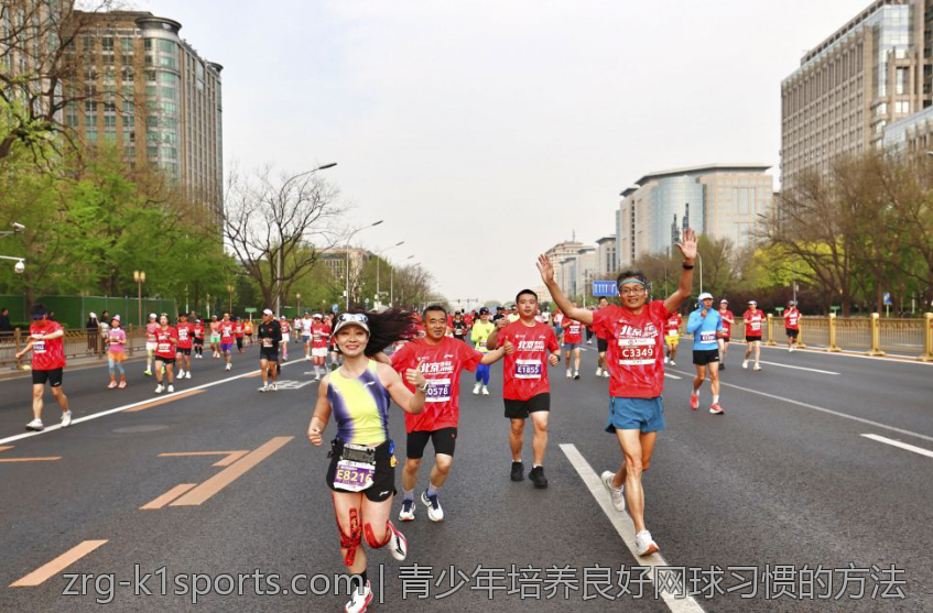 青少年培养良好网球习惯的方法